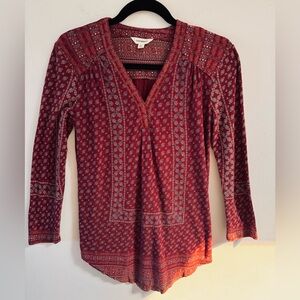 Lucky Brand long sleeve v-neck garnet and muted teal print blouse